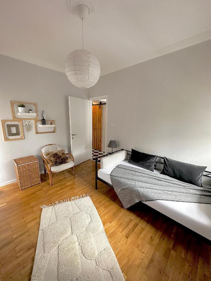 Spacious 82 M2 Two Bedroom Classy Apartment Near City Center เทสซาโลนิกิ ภายนอก รูปภาพ