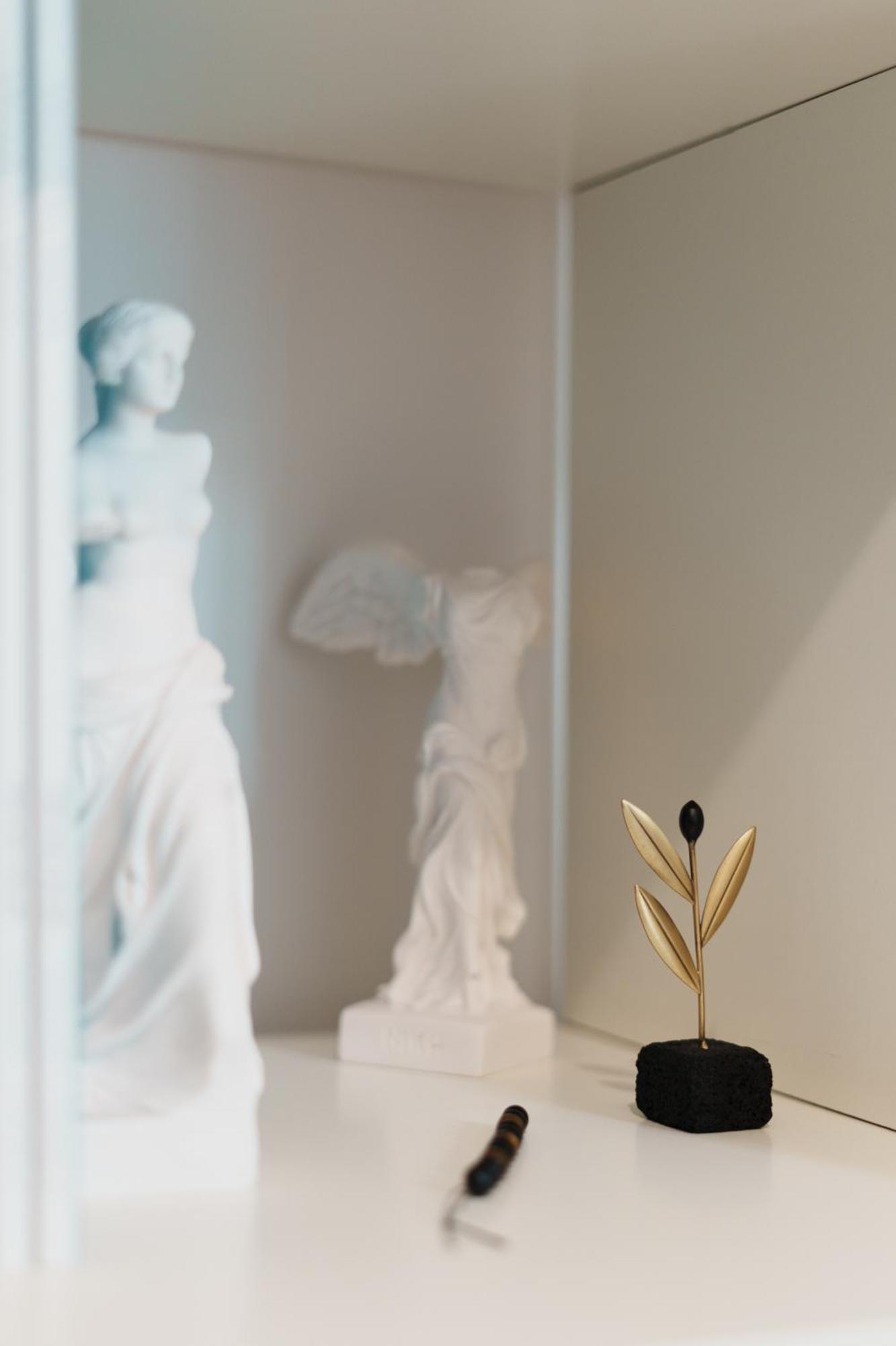 Spacious 82 M2 Two Bedroom Classy Apartment Near City Center เทสซาโลนิกิ ภายนอก รูปภาพ